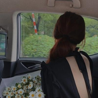 奥勒法的女儿们